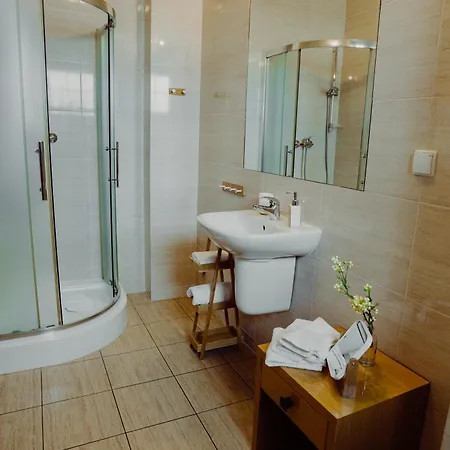 Bonsai Hotel Niemcza