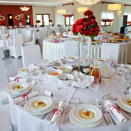 Bonsai Hotel Niemcza